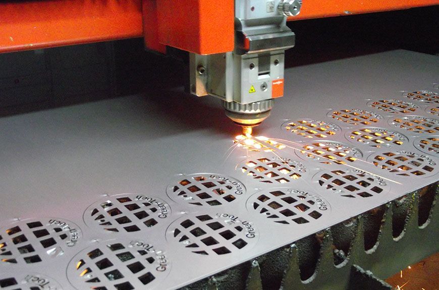 gia công cắt laser CNC